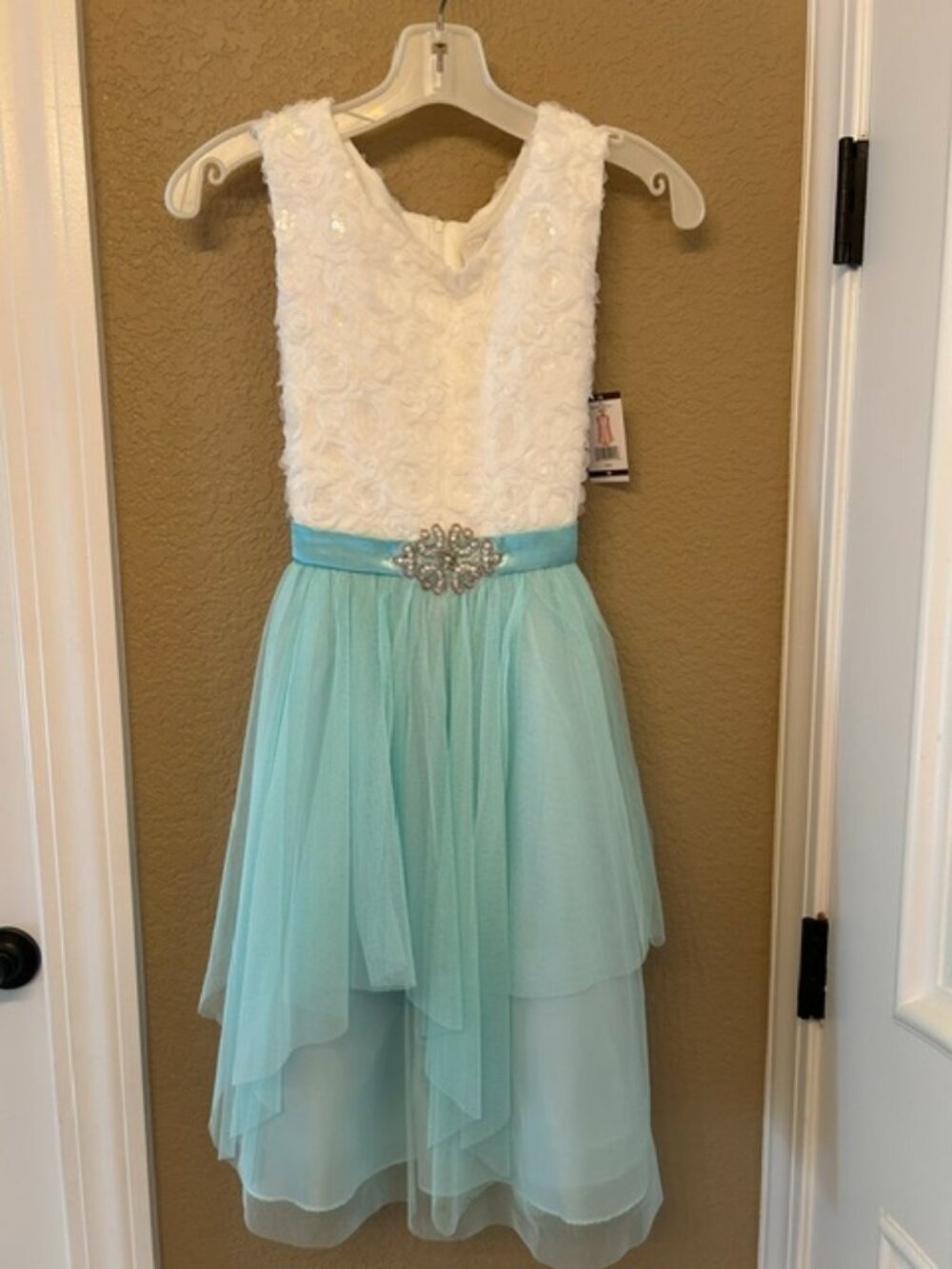 Girl’s Sleeveless Emily Rose Dress